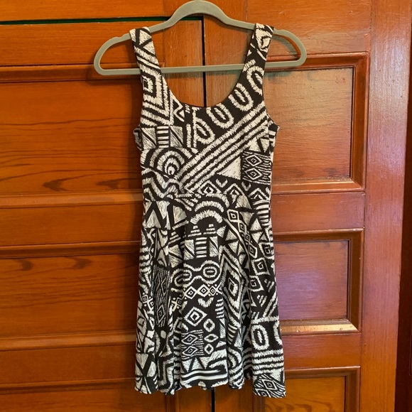 Saks Fifth Avenue Geometric Print Dress - Picture 2 of 5